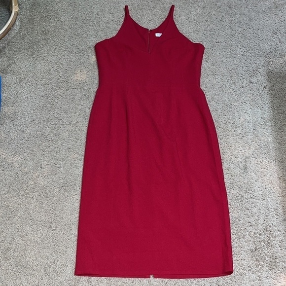 Dress The Population Lyla V-Neck Sleeveless Crepe Sheath Pencil Dress Garnet XXL - Picture 4 of 10